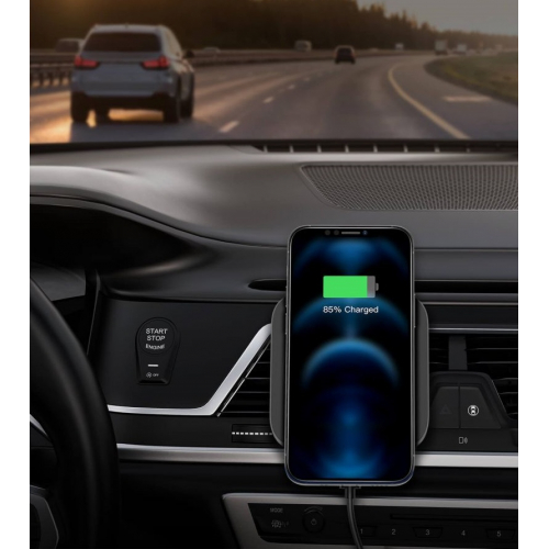 Uchwyt samochodowy ESR Halolock z MagSafe do iPhone 12/Pro/Max czarny